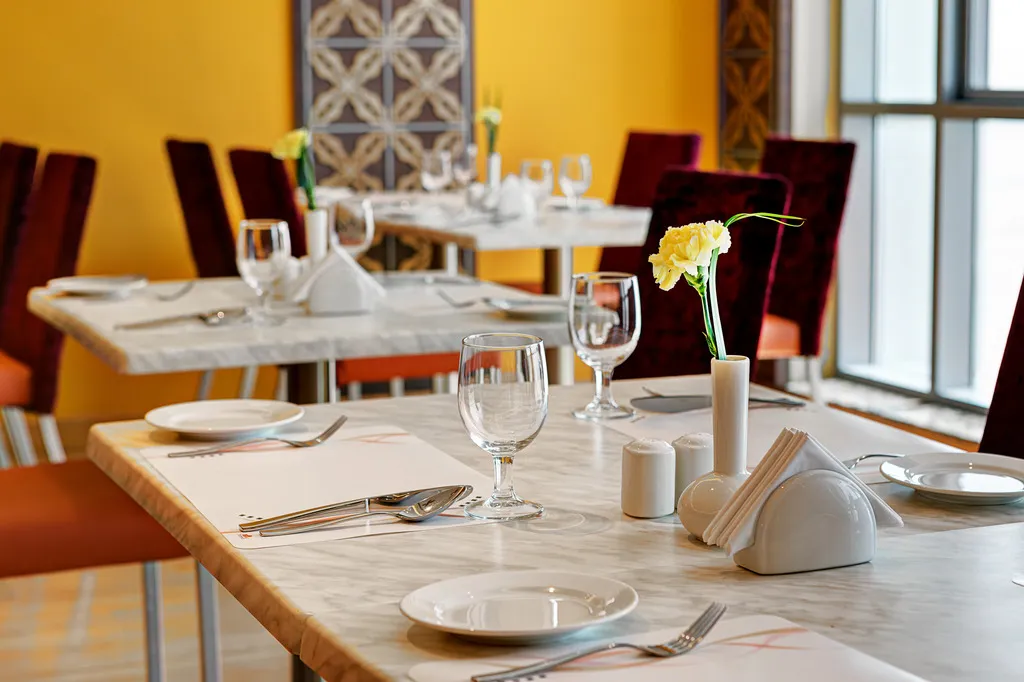 Restaurant, Abidos Hotel Apartment Dubailand, Dubai
