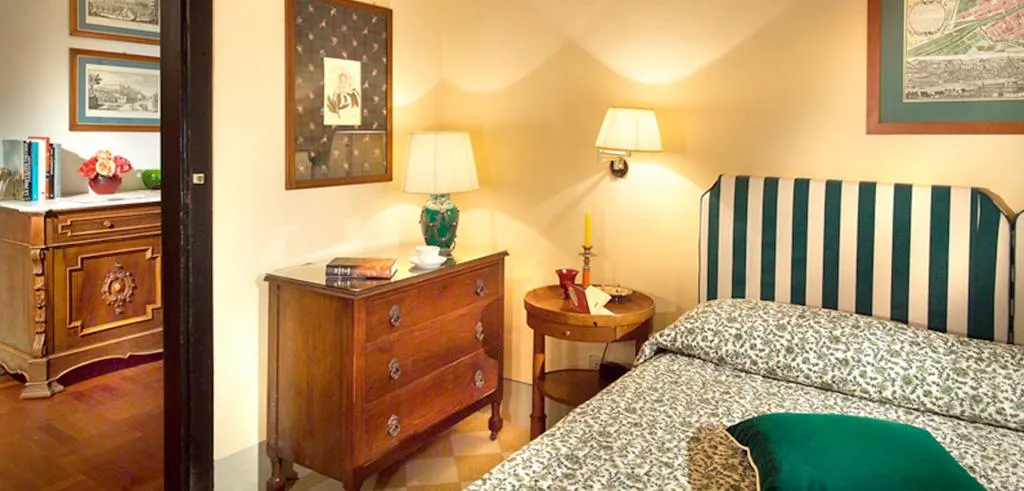 Room, Residenza Johanna I, Florence