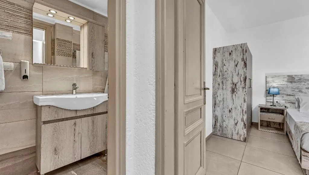 JUNIOR SUITE SUPERIOR Room, Erato, Crete