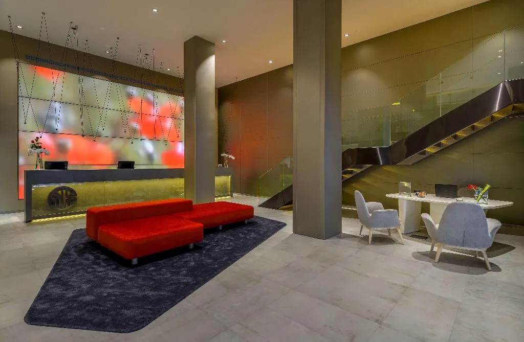 Lobby, NH Collection Madrid Colón, Madrid