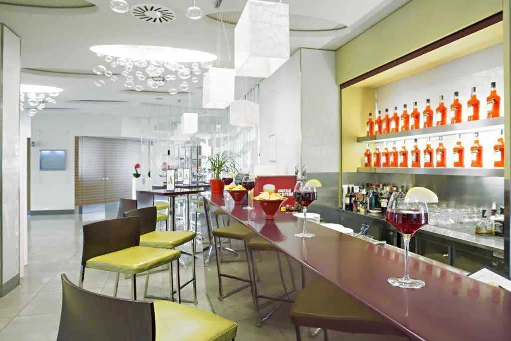 Bar, Novotel Salerno Est Arechi, Naples