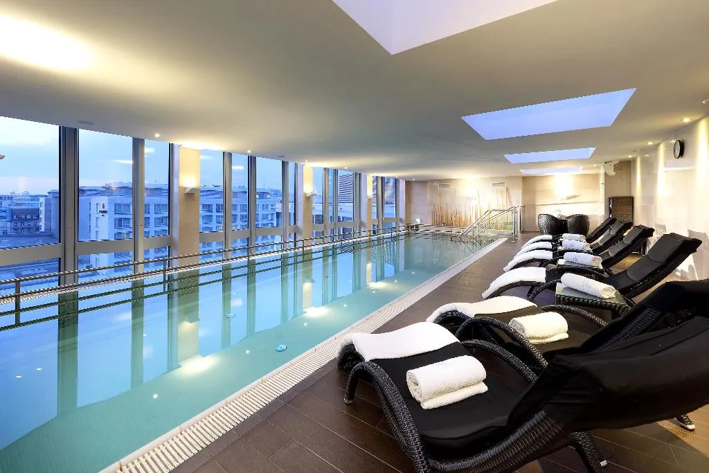 Pool, Eurostars Berlin, Berlin