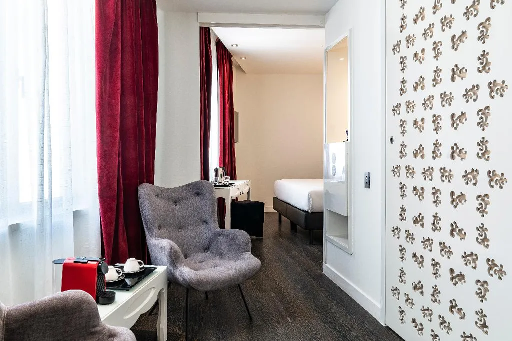 DOUBLE SUPERIOR Room, Vincci Via 66, Madrid