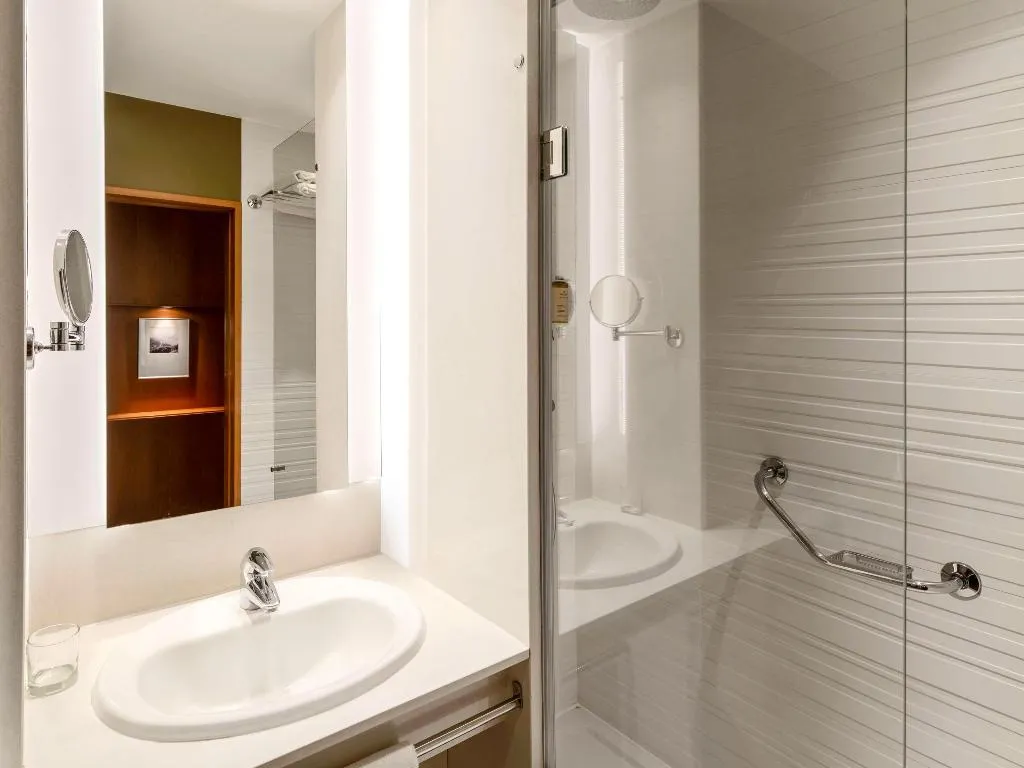 DOUBLE Accessible Room, Mercure Porto Gaia, Porto