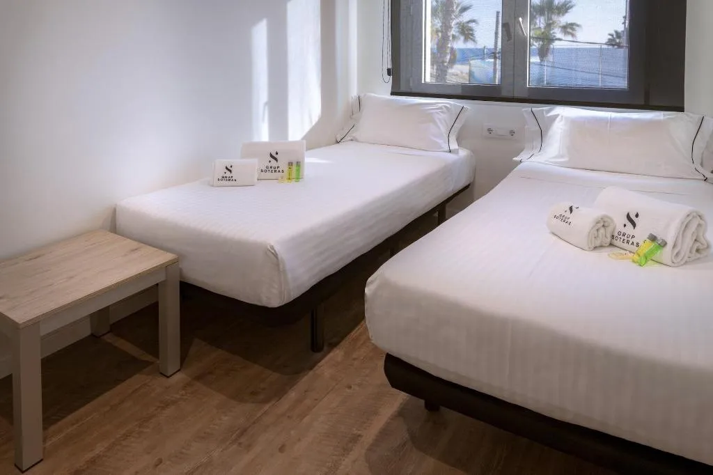 Room, Apartamentos Playa De Castelldefels, Barcelona