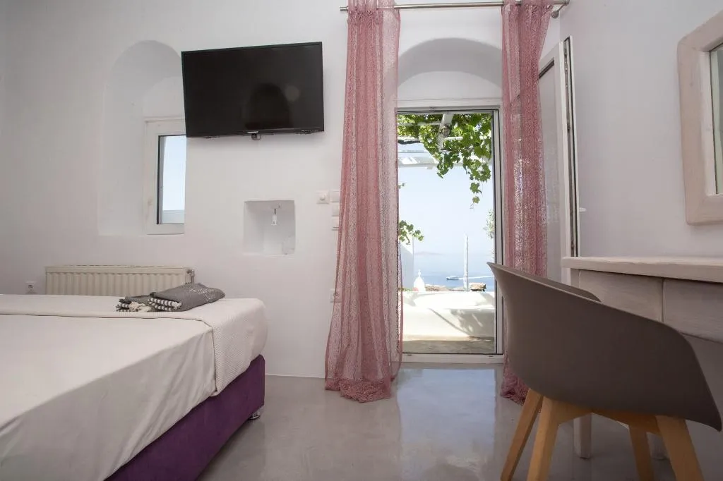 Room, Flaskos Suites, Mykonos