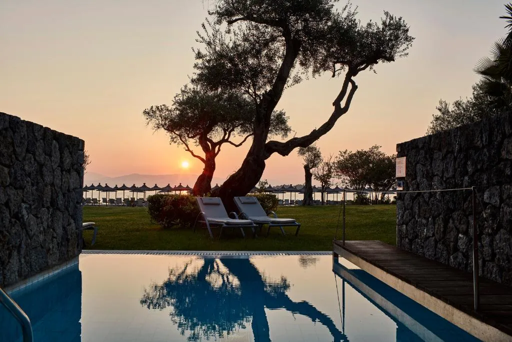 JUNIOR SUITE SEA VIEW WITH PRIVATE POOL Room, Kontokali Bay Resort & Spa, Corfu