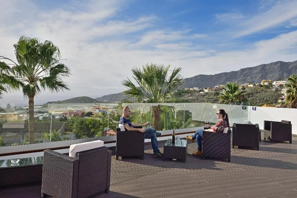 Terrace, Adjovimar Apartamentos, La Palma