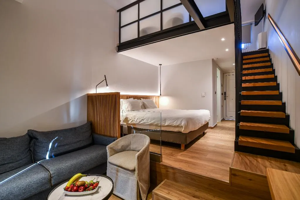 SUITE GARDEN VIEW WITH BALCONY Room, Olympion Asty Hotel, Kalamata