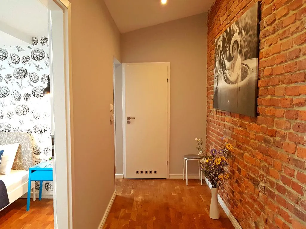APARTMENT CAPACITY 6 TWO BEDROOMS Room, Old Town Apartments Krupnicza, Krakow