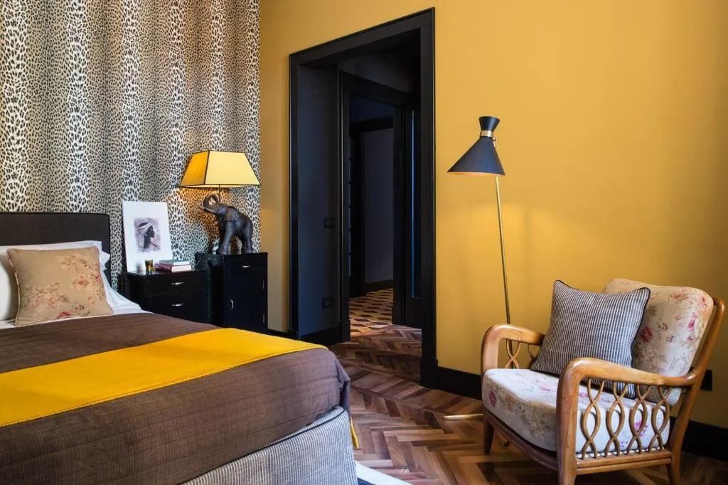 Room, Velona's Jungle Luxury Suites, Florence