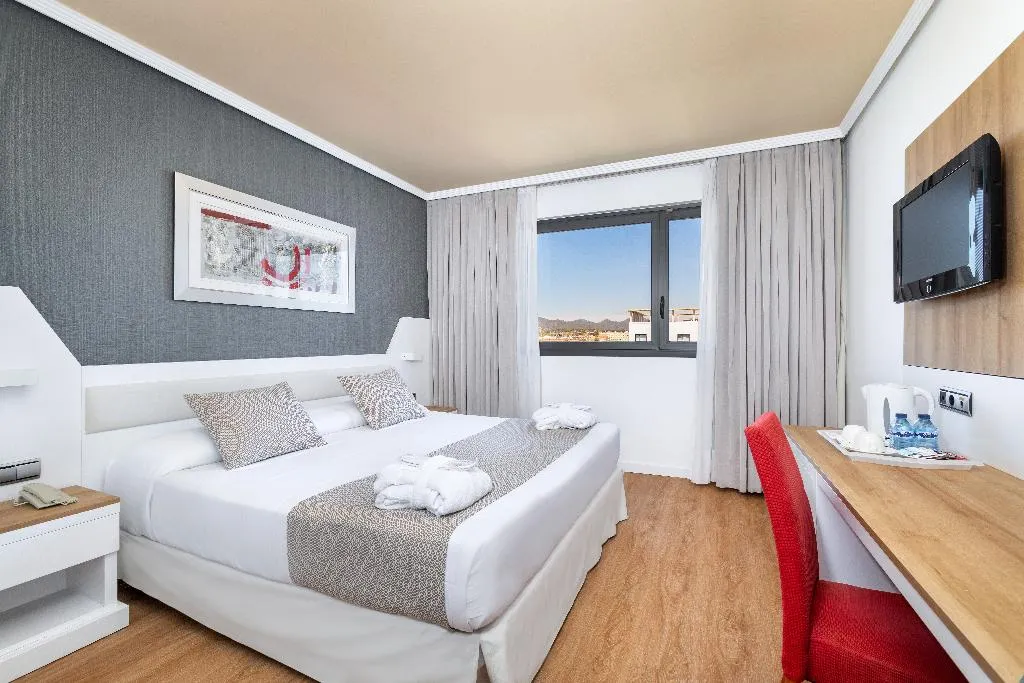 Double or Twin SUPERIOR Room, Alexandre Frontair Congress, Barcelona