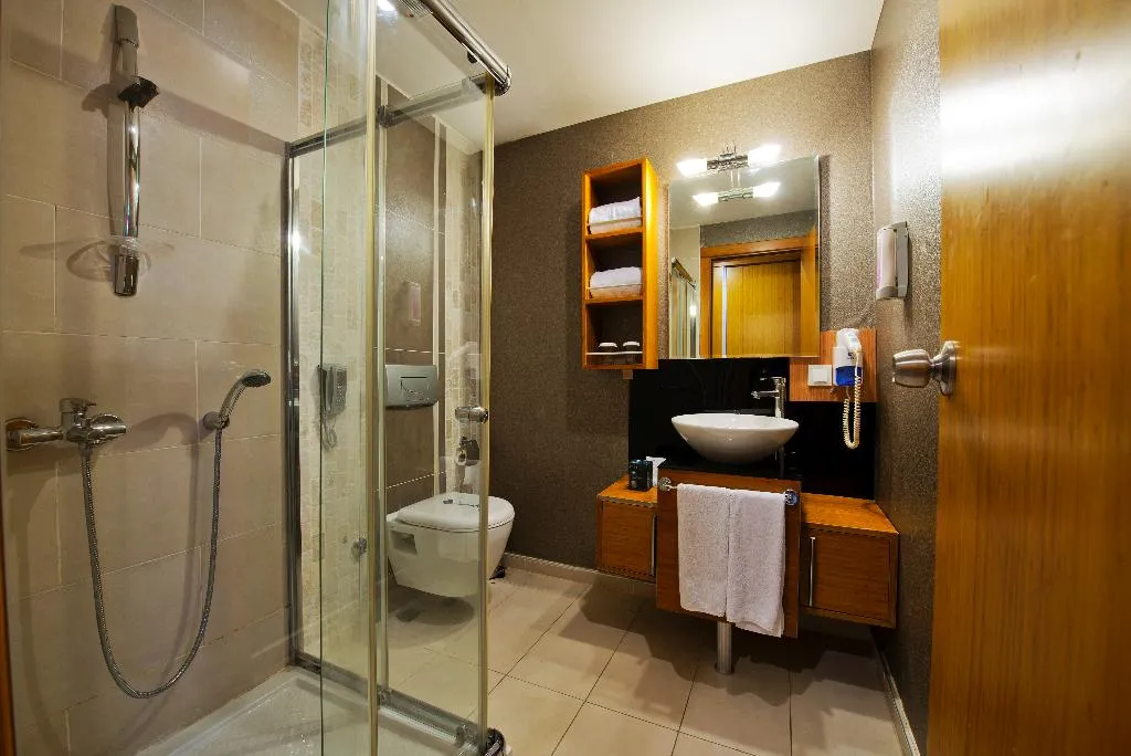 DOUBLE SINGLE USE LAND VIEW Room, Flora Garden Beach Side, Antalya