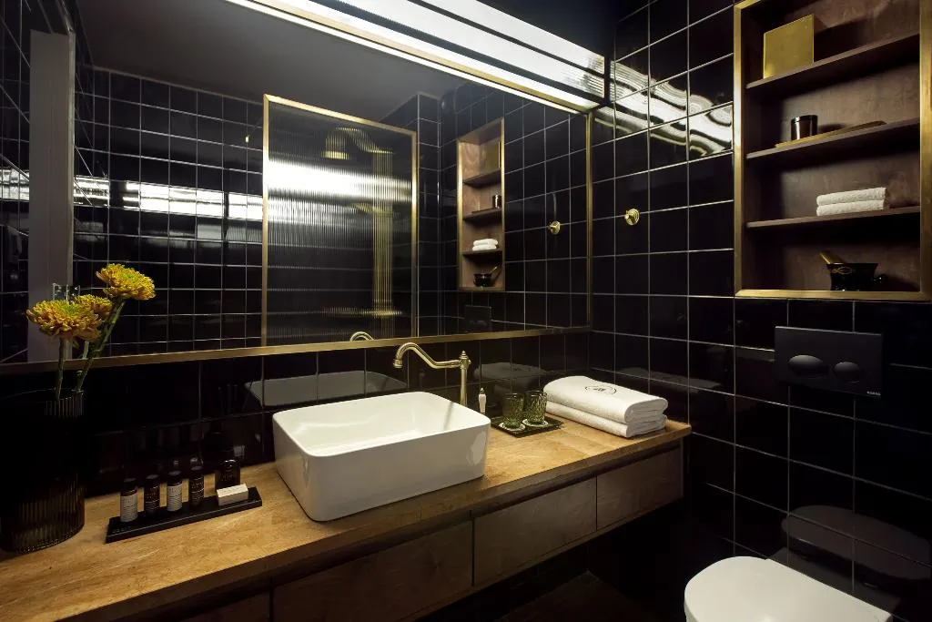 Double or Twin DELUXE WITH BALCONY Room, Brown Acropol, a member of Brown Hotels, Athens