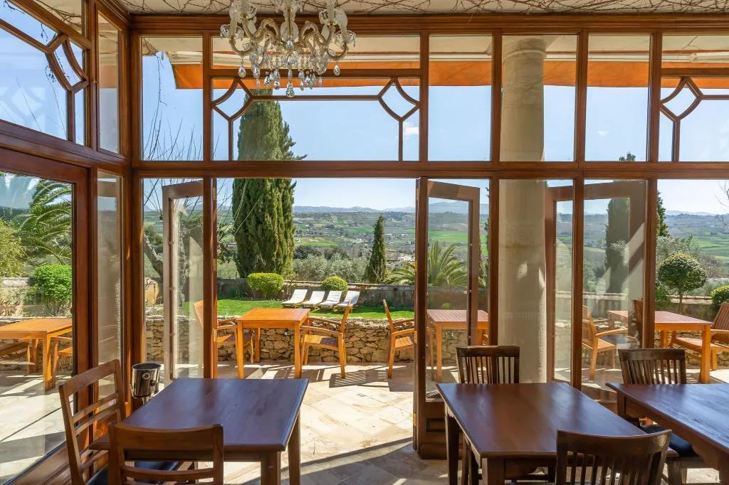 Restaurant, Hotel La Fuente De La Higuera, Costa Del Sol