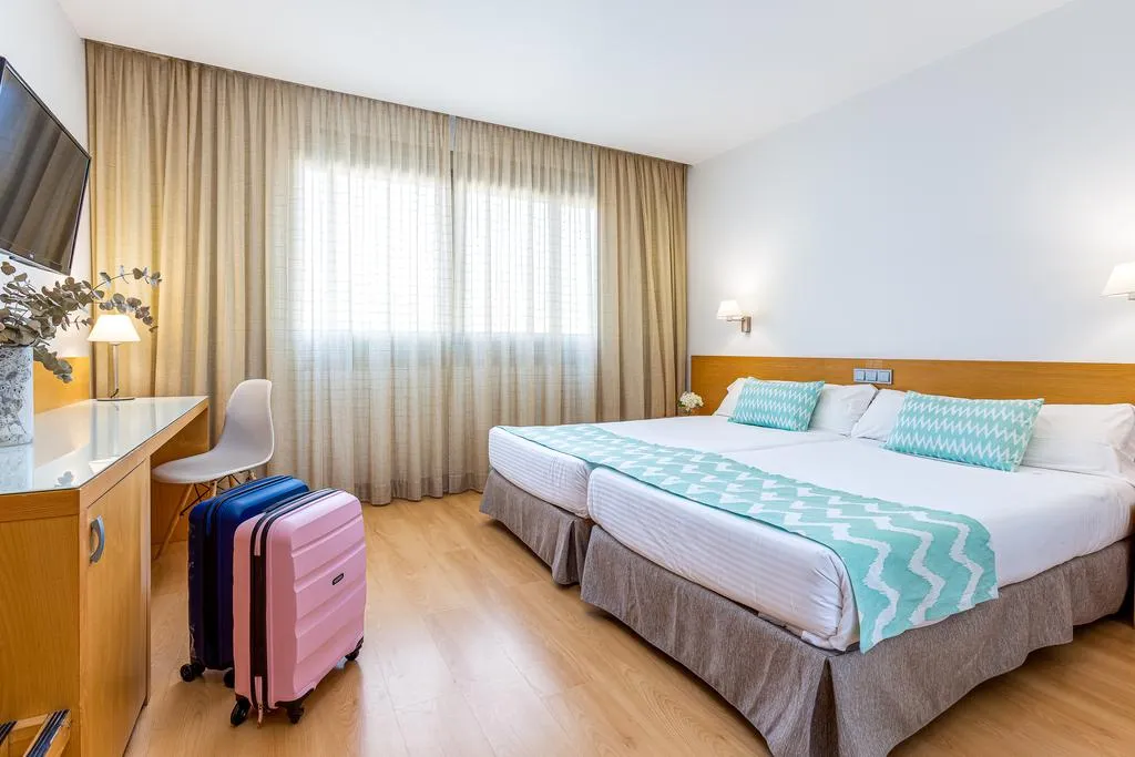 Double or Twin STANDARD Room, Daniya Alicante, Costa Blanca