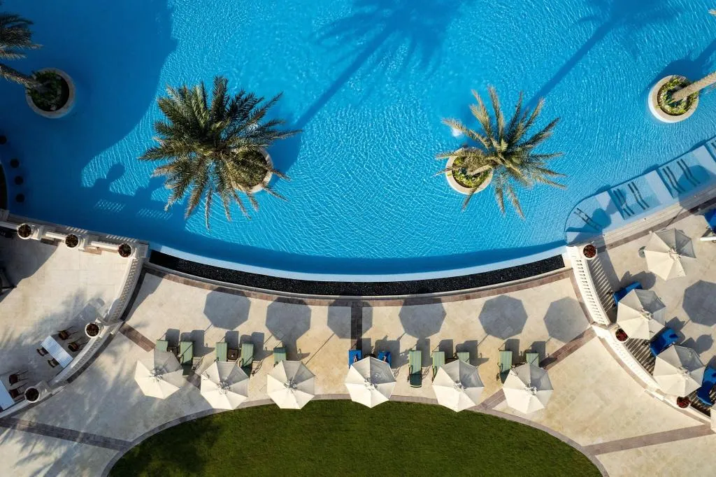 Pool, Raffles The Palm Dubai, Dubai
