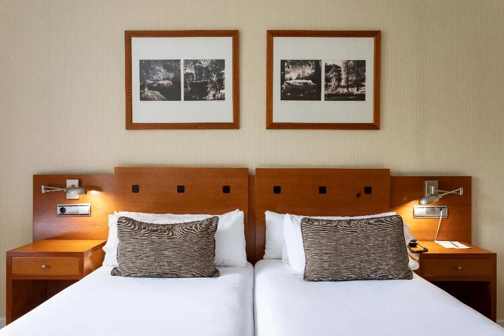 QUADRUPLE STANDARD Room, Petit Palace Arturo Soria, Madrid