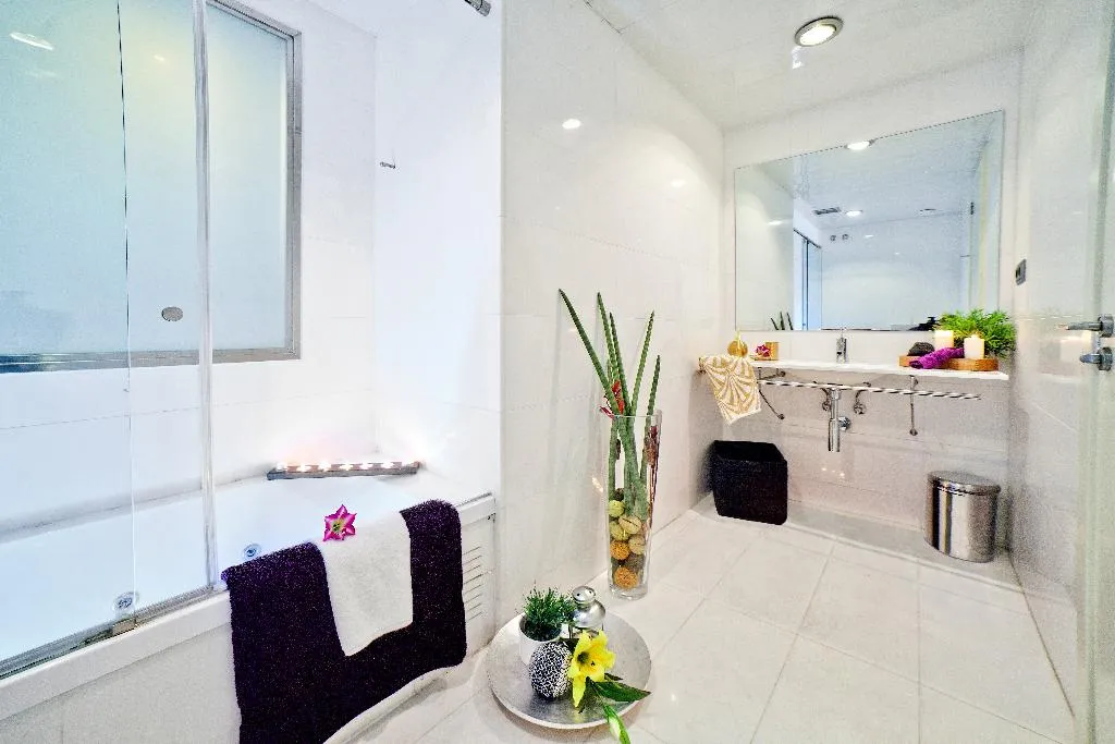 APARTMENT CAPACITY 1 Room, Victoria City Center, Barcelona