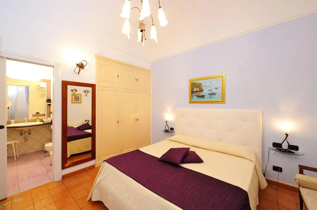 Room, Hotel Villa Annalara, Naples