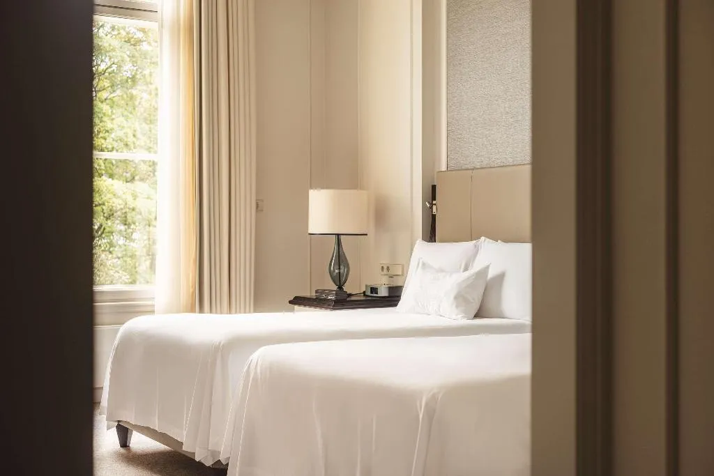 Room, Waldorf Astoria Amsterdam, Amsterdam
