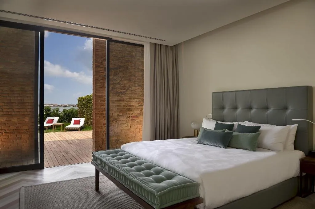 Room, JW Venice, Venice