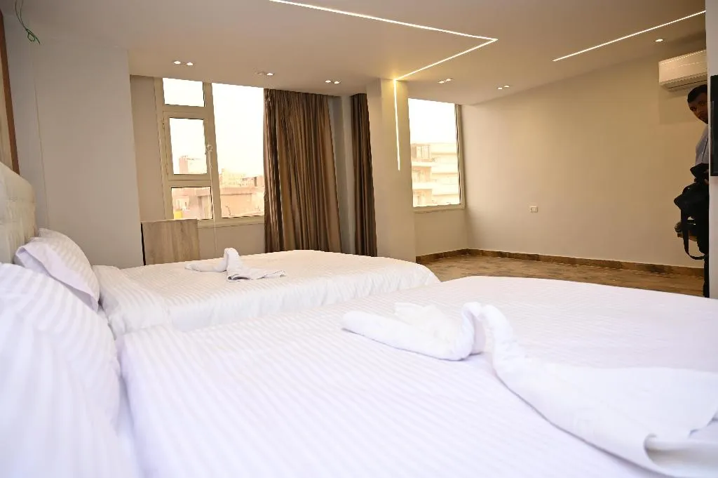 FAMILY ROOM SUPERIOR WITH VIEWS Room, Pyramids Enigma Grand Lodge, Cairo