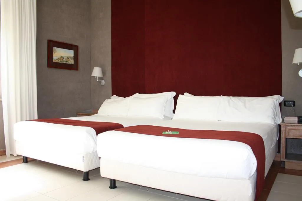 DOUBLE EXECUTIVE Room, Culture Hotel Villa Capodimonte, Naples
