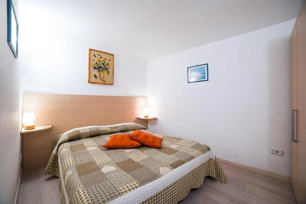 Room, Il Roseto, Naples