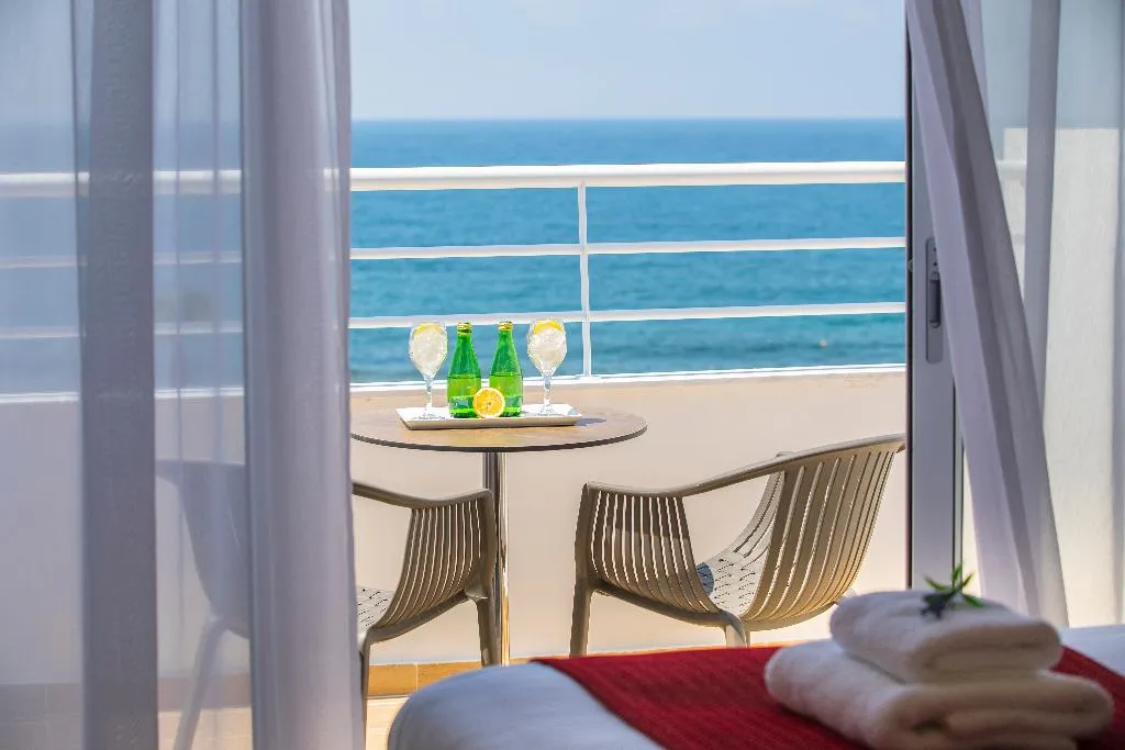 SUITE EXECUTIVE SEA VIEW Room, Leonardo Cypria Bay, Cyprus