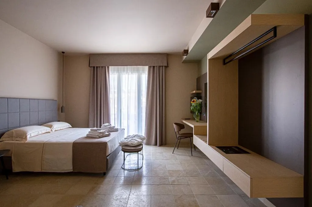 TRIPLE STANDARD Room, Charme Simon Bolivar, Catania