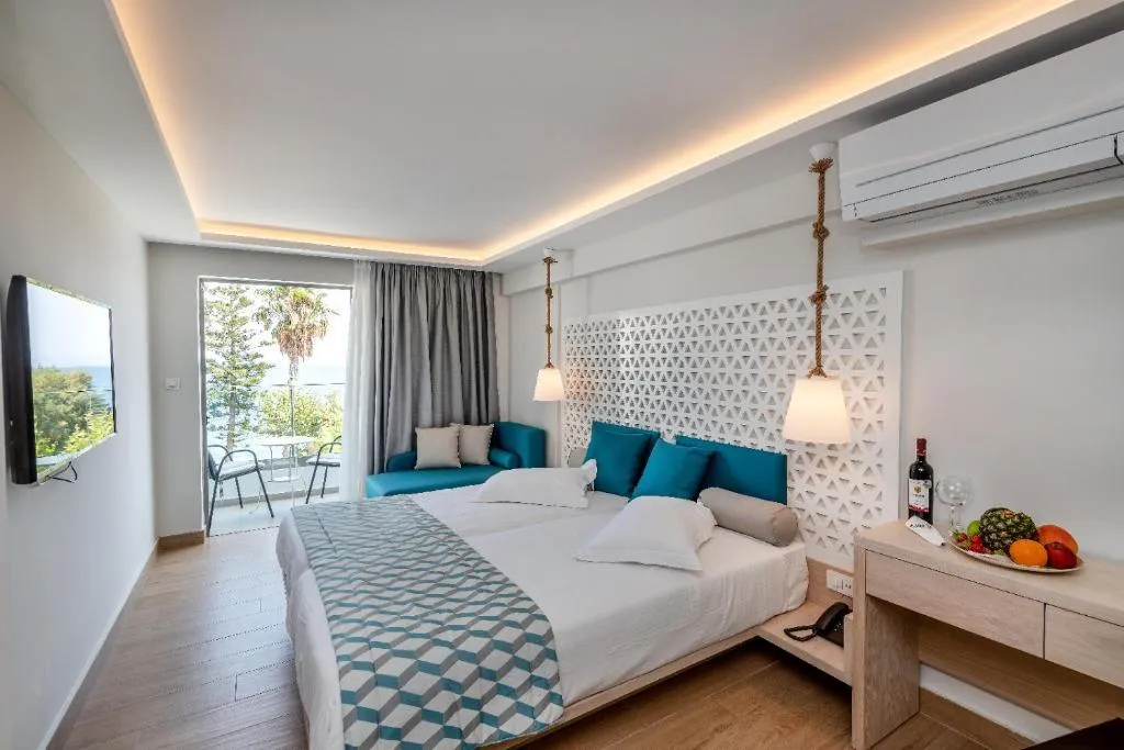 Room, Triton, Kos