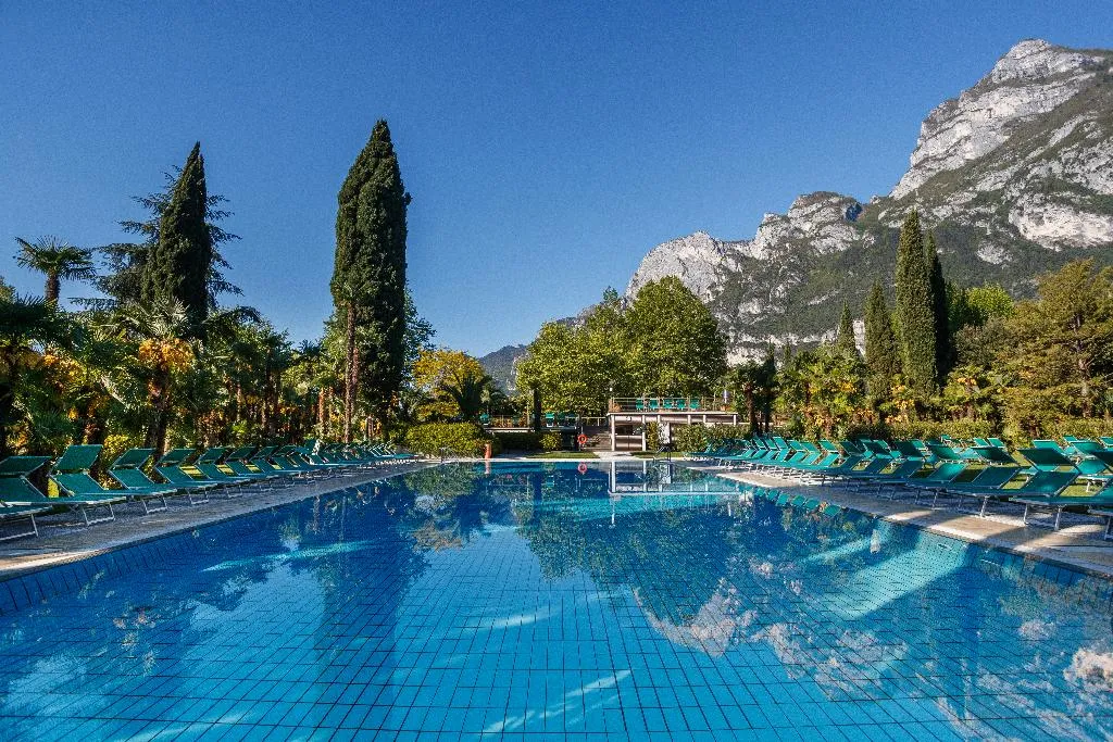 Pool, Grand Resort Du Lac Et Du Parc, Milan