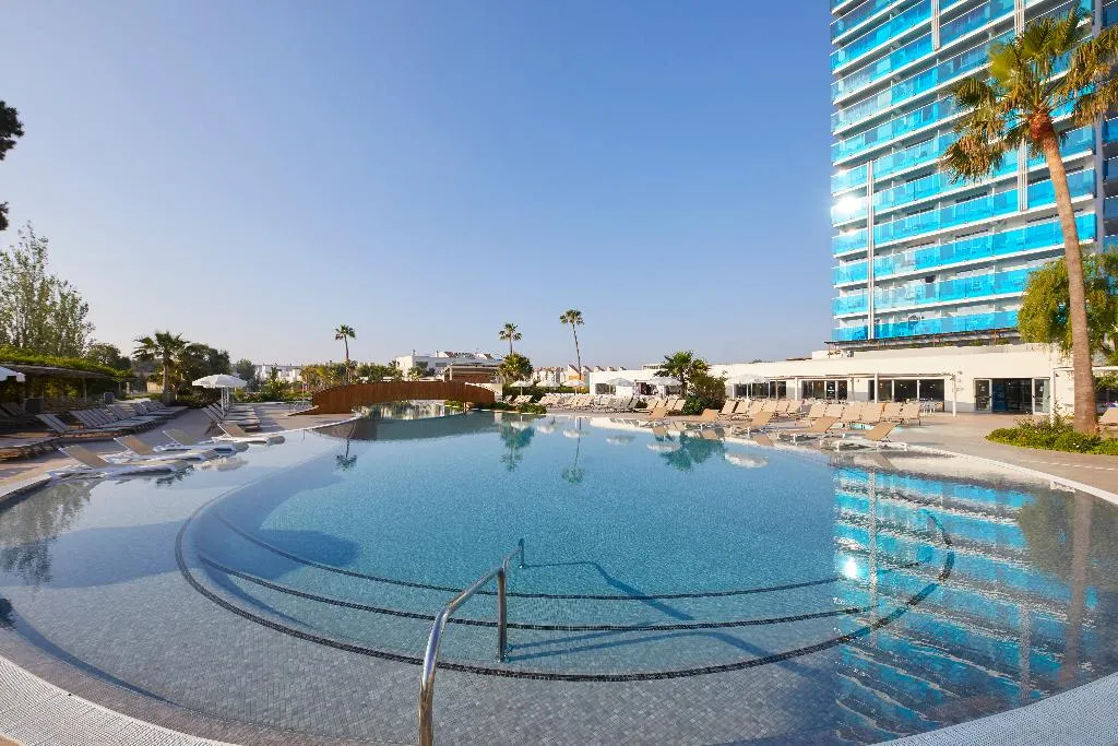 Pool, BG Tonga Tower Design Hotel & Suites, Majorca