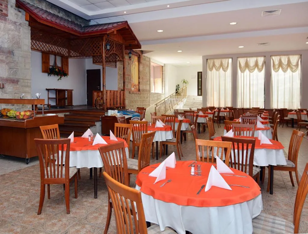 Restaurant, Estreya Palace & Residence, Varna