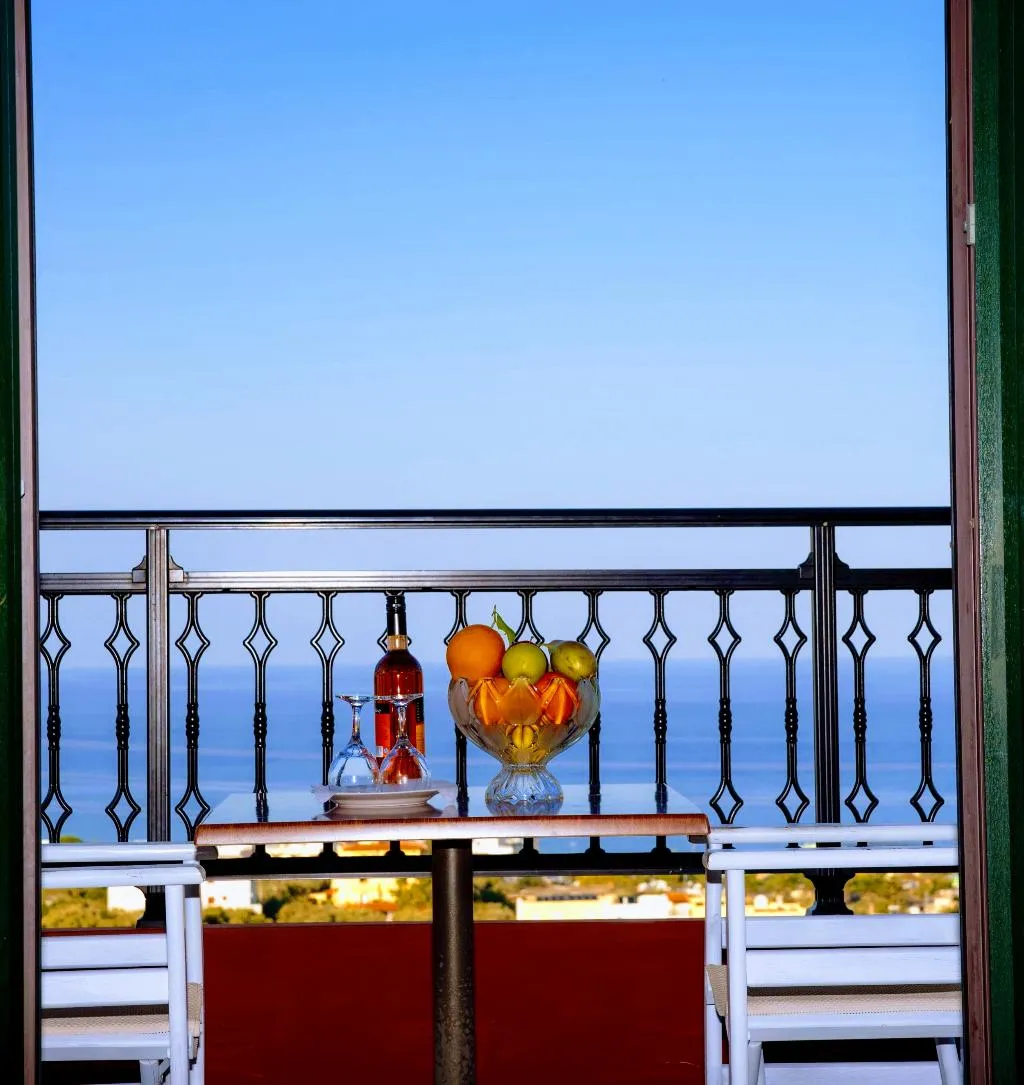 APARTMENT CAPACITY 5 ONE BEDROOM Room, Ippoliti Village, Crete