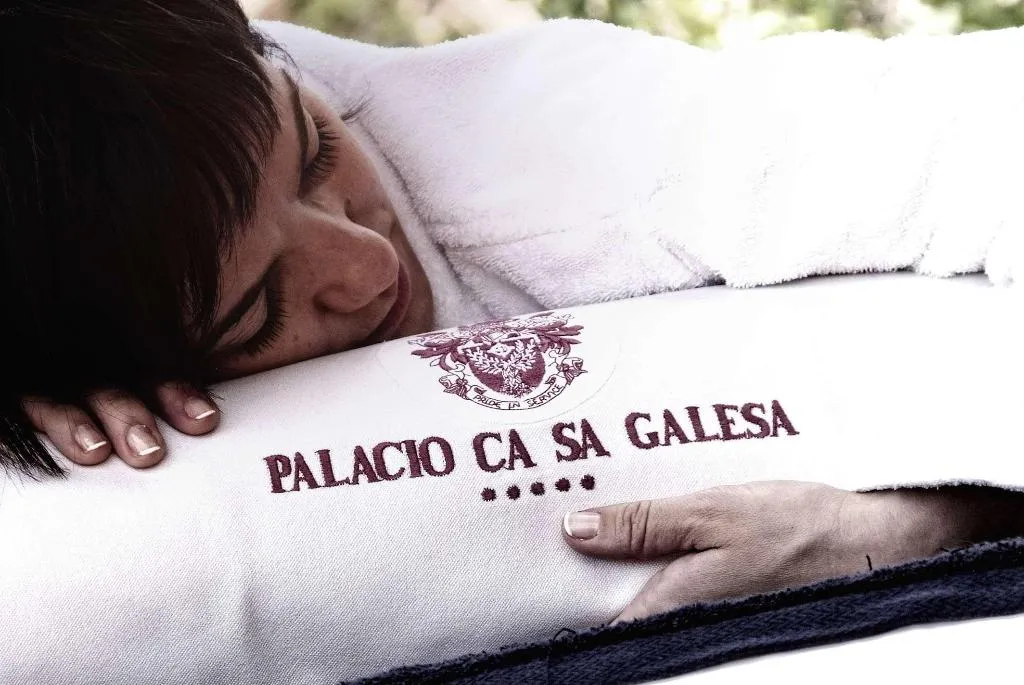 Sports and Entertainment, Palacio ca sa Galesa, Majorca