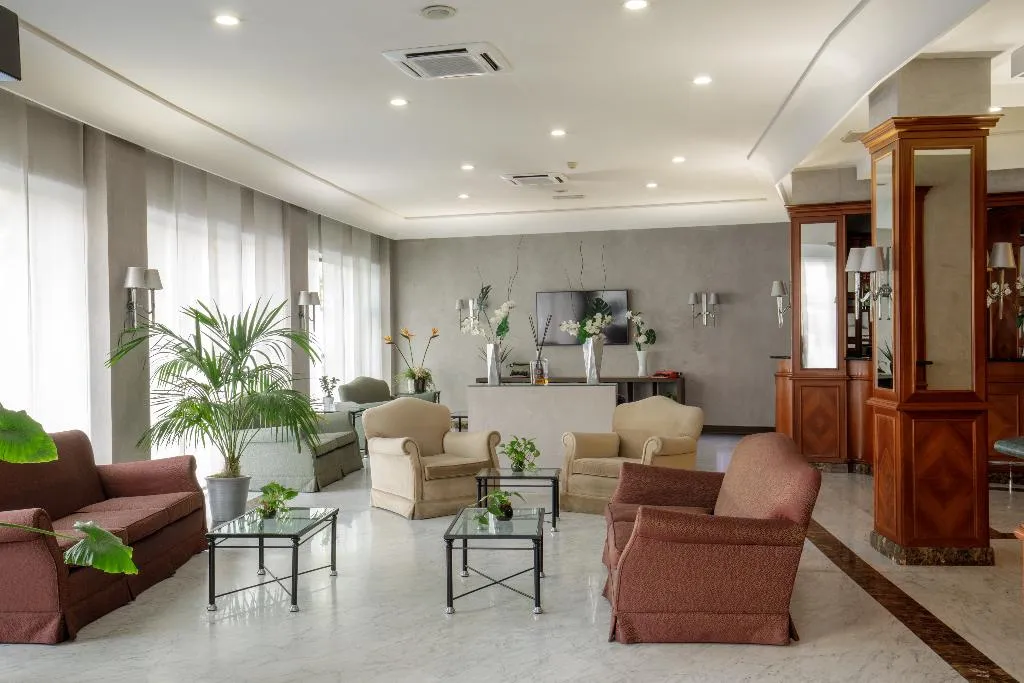Lobby, Santa Costanza, Rome