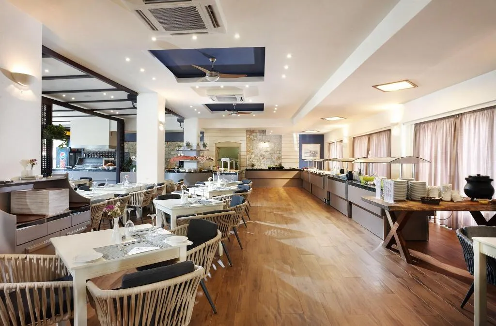 Restaurant, Giannoulis - Santa Marina Beach Hotel, Crete