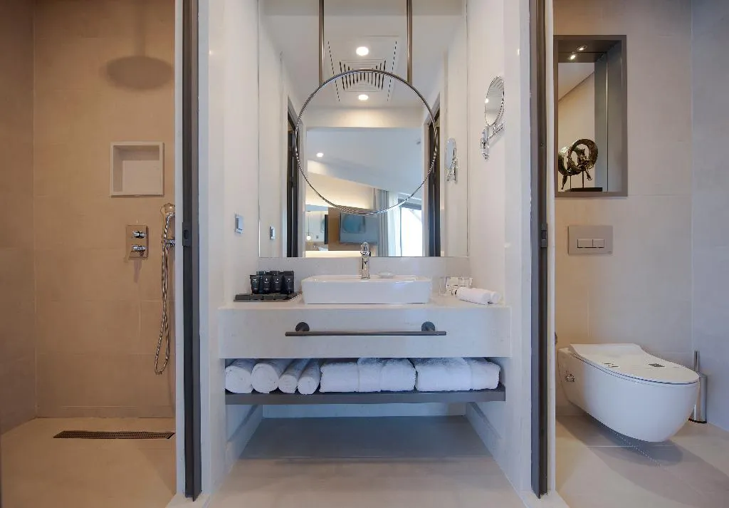 SUITE WITH JACUZZI Room, Miramare Beach, Antalya
