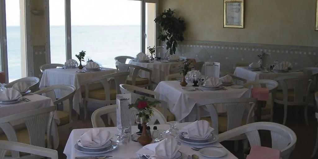 Restaurant, Oasis Marine, Tunisia