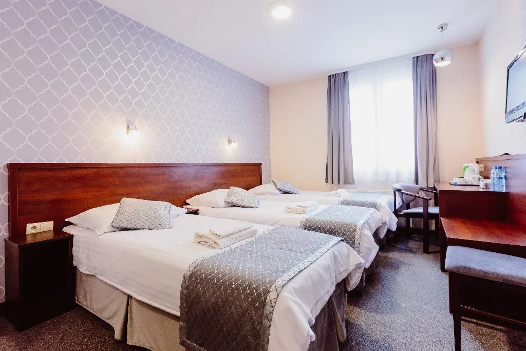 TRIPLE BUSINESS Room, Fero Express, Krakow
