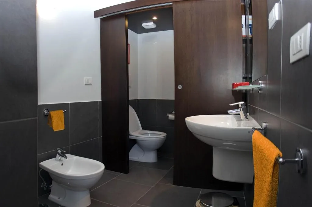 TRIPLE STANDARD Room, Guest House Civico 16, Naples