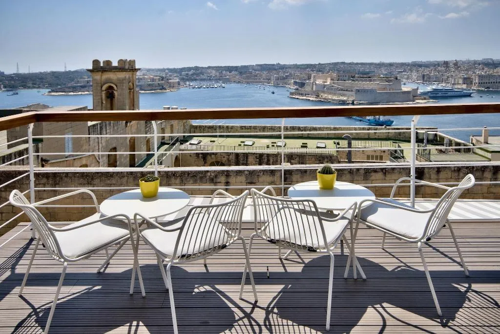 Terrace, Ursulino Valletta, Malta