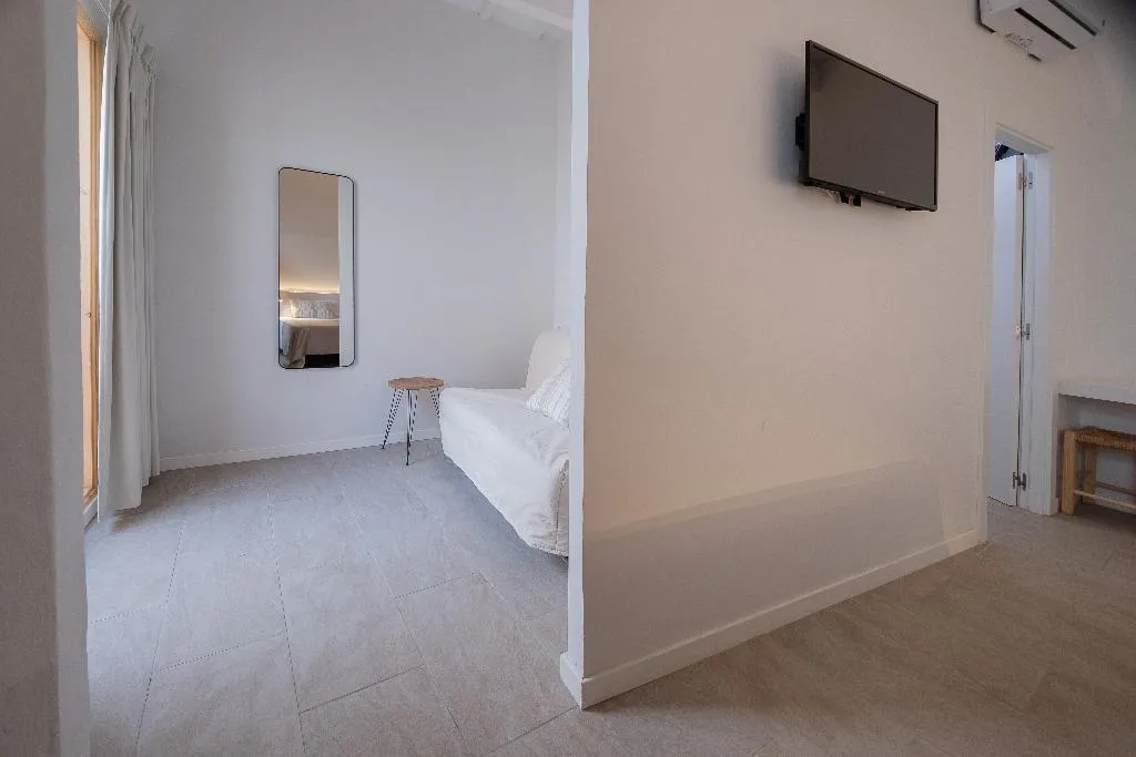 QUADRUPLE SUPERIOR Room, Hotel Tres Tocs, Menorca