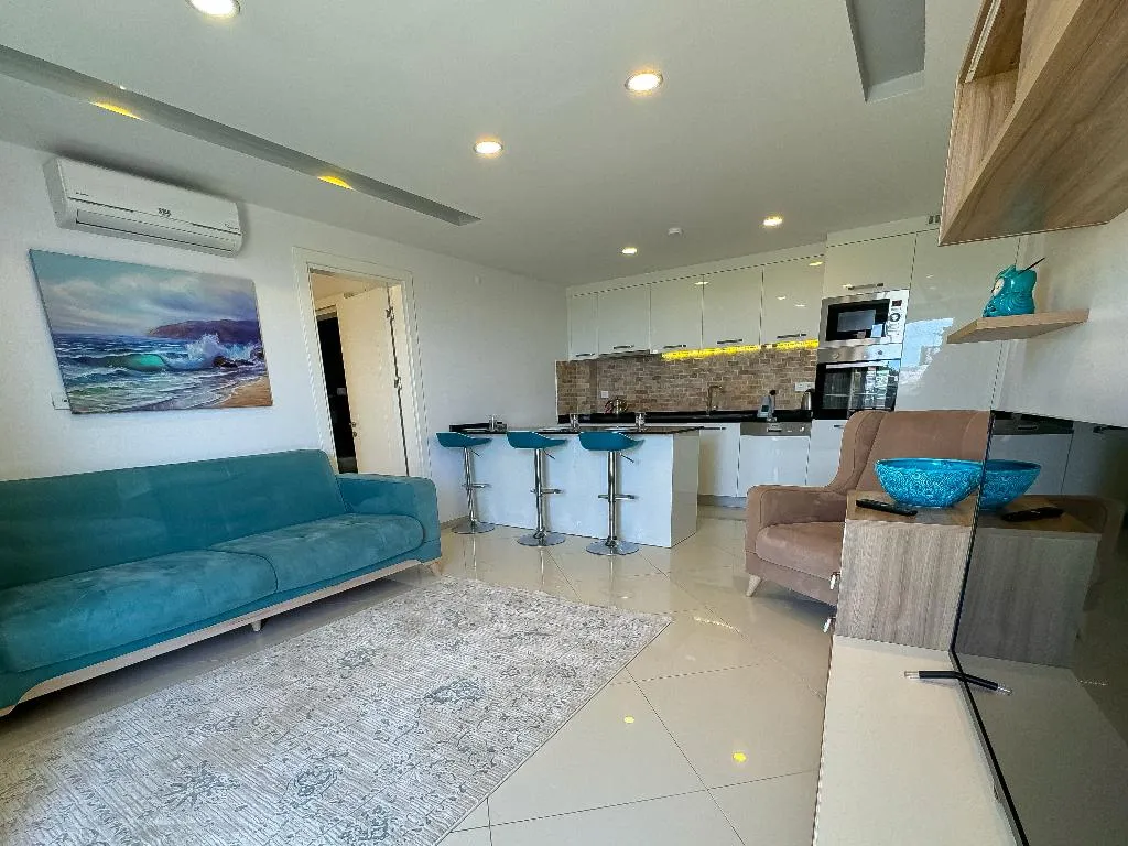APARTMENT TWO BEDROOMS TWO BATHROOMS Room, Lavender Residence, Izmir