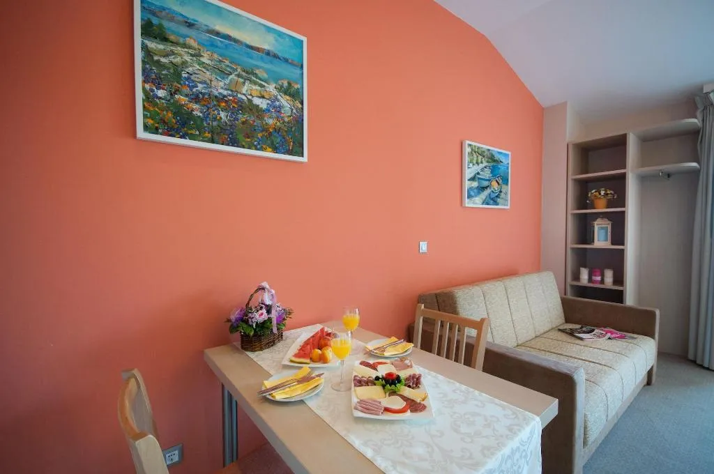 Room, Maritimo, Split