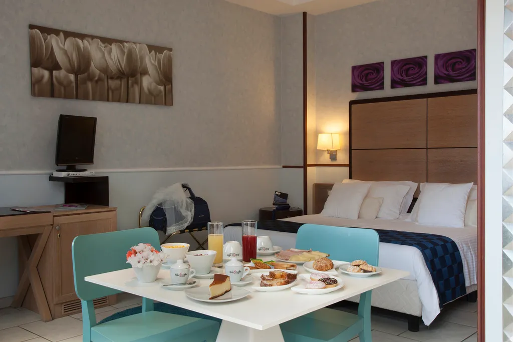 Double or Twin SUPERIOR Room, Andris Hotel, Naples