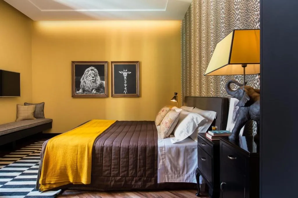Room, Velona's Jungle Luxury Suites, Florence