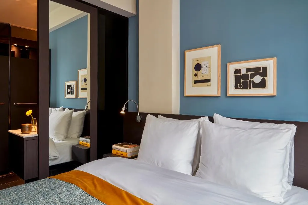 DOUBLE COMFORT Room, Park Centraal Amsterdam, part of Sircle Collection, Amsterdam